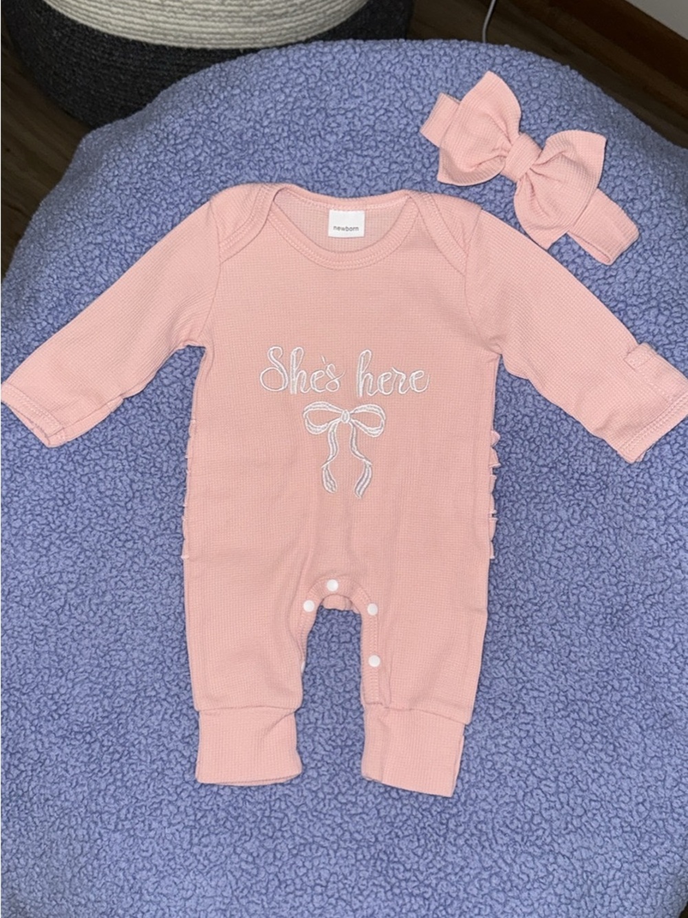 Newborn “She’s Here” Outfit